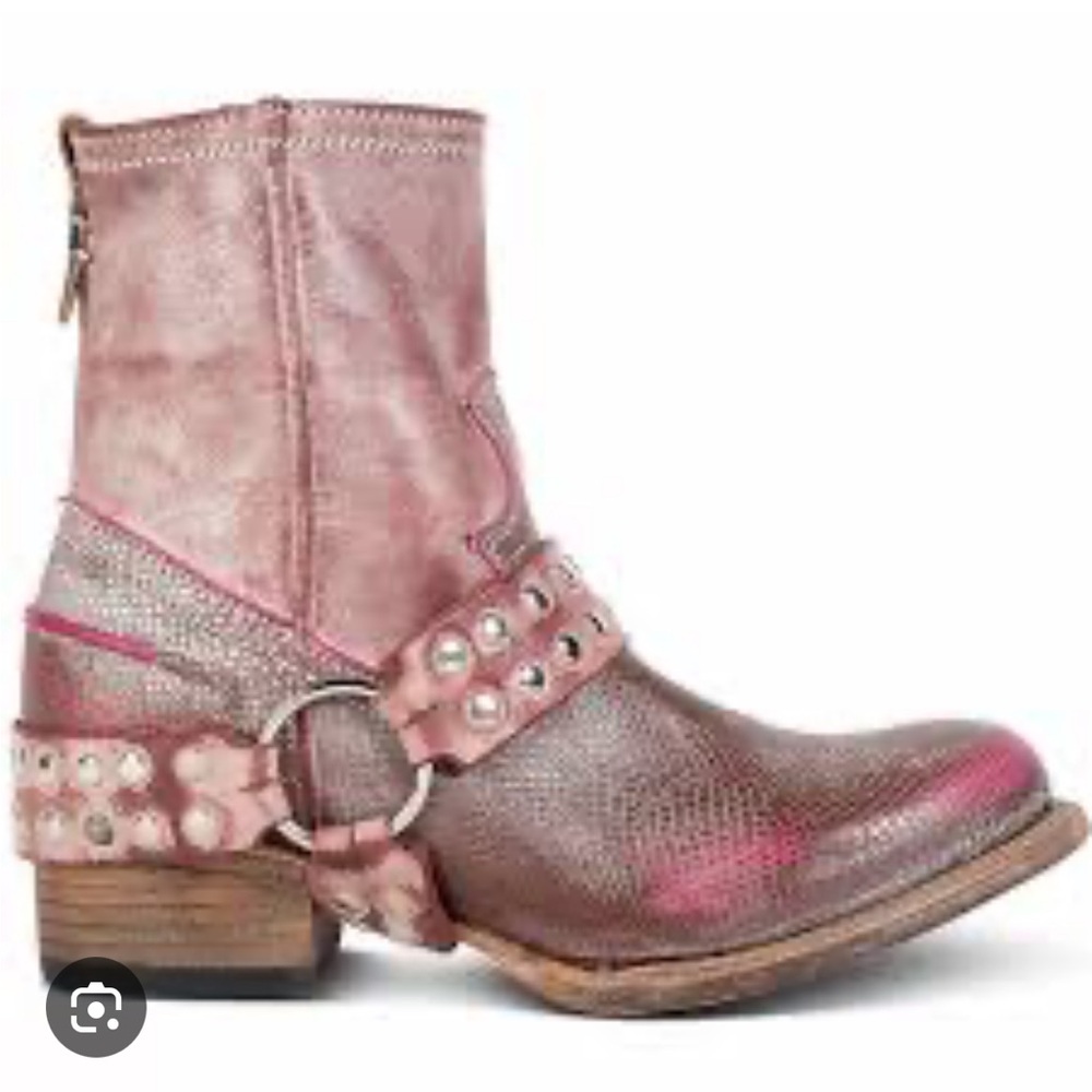Freebird Pink Leather Ankle Boots